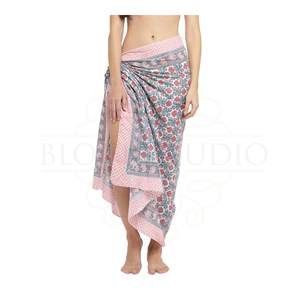 Pareo de algodón con estampado artesanal de acuarelas y corales para mujer, ligero, ideal como cubrebikini, para la playa y resorts de verano. - Product Image 5