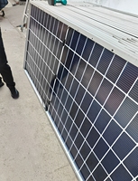 Panneaux solaires d'occasion 600W, panneau solaire mono 600W, module photovoltaïque PV d'occasion 600W pour projets d'énergie solaire domestiques et commerciaux