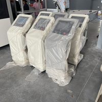 Équipement de production automatique, stable, durable, machine de soufflage de bouteilles à haute vitesse pour contenants d'emballage en plastique