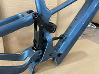 Cadre de vélo électrique hybride Dengfu E104 en carbone avec passage de câbles latéral, cadre de VTT électrique pour moteur Bafang Mid Drive