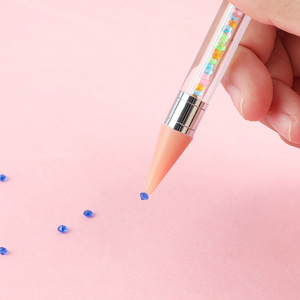 Outil de pose de strass double embout pour ongles, crayon à pointe en cire pour la manucure et le nail art en salon - Product Image 5