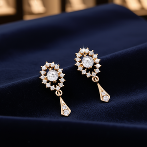 Orecchini Pendenti E2159 in Oro Bianco con Fiore, Cristalli e Strass, Gioielli da Sposa Classici per Donna - Product Image 2