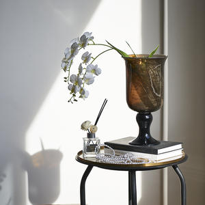 Lampe à vent de style français haut de gamme nordique, porte-bougie, vase en verre à double usage, style rétro, vase à fleurs doux pour la maison, ornements de vase - Product Image 5