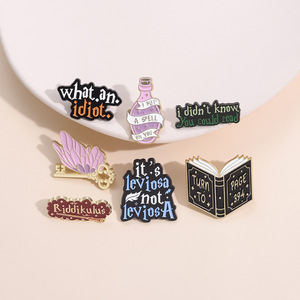 Manufacturer No Minimum Metal Iron Zinc Alloy Cast Die Cut Logo Soft Hard Enamel Brooch Badge Custom Enamel Lapel Pins