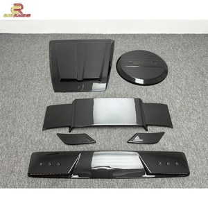 Cubierta de Repuesto para Rueda Trasera con Alerón de Techo de Fibra de Carbono Estilo B para Mercedes Benz Clase G W464 G63 AMG G500 G550 2019-2024 - Product Image 1