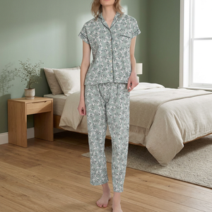 Pyjama classique à boutons pour femmes Vêtements de nuit confortables - Product Image 2