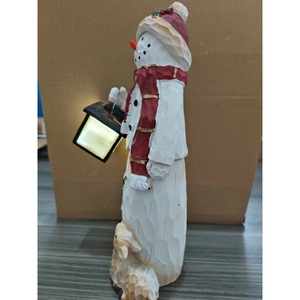 Ornement de Noël en résine en forme de bonhomme de neige avec éclairage LED, décoration de jardin extérieure, finition mate, forme de poupée Szf0641 - Product Image 1