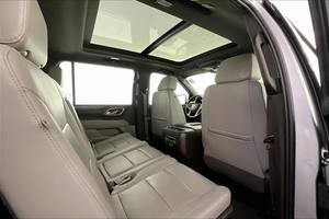 Voitures d'occasion <span class=keywords><strong>Chevrolet</strong></span> <span class=keywords><strong>Suburban</strong></span> LT SUV 2023 abordables, prêtes à être expédiées - Product Image 4