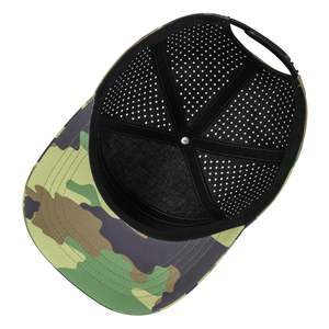 Gorra Trucker de 7 Paneles Personalizada OEM con Camuflaje, Transpirable e Impermeable para Exteriores, Visera Plana, Cierre a Presión, Duradera, 100% Poliéster - Product Image 4