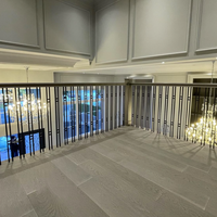 Vente en gros de balustres et panneaux rectangulaires ovales minces en fer forgé pour escaliers intérieurs et décoration de balcons