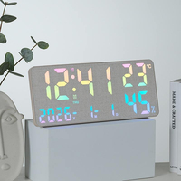Horloge numérique LED RVB colorée Reida avec affichage de la température, de l'humidité, de la date et du jour pour la maison et le bureau