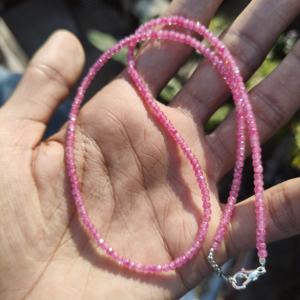 Collier classique en perles de zircon rose plaqué argent sur laiton pour cadeau de mariage - Product Image 1