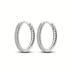 Orecchini a Cerchio per Donne, Accessorio Semplice per Uso Quotidiano, Gioiello di Moda per Outfit - Product Image 5