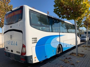 Bus d'occasion Yu-Tong ZK6117 Diesel 48 <span class=keywords><strong>places</strong></span> à vendre, moteur Yuchai, conduite à gauche, bus 48 <span class=keywords><strong>places</strong></span> F12 Plus - Product Image 4