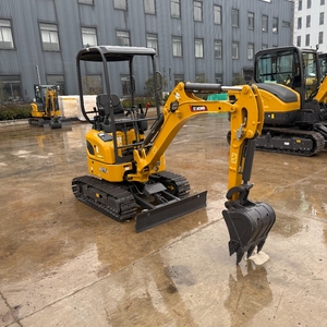 Miniexcavadora de 1.8 Toneladas XE17U con Cero Cola, Motor Kubota D902, Bomba Hidráulica, Válvula y Cilindro para Excavación en Espacios Reducidos e Interiores - Product Image 1