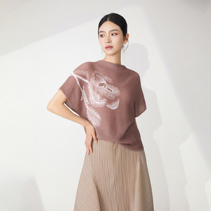 Miyake plisado de manga corta tops ropa de mujer venta directa de fábrica gran oferta jerseys impresos sueltos casual camisetas ropa - Product Image 2