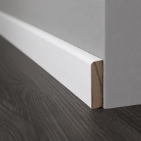 Plinthe décorative murale en gesso blanc apprêté, prête à la peinture pour l'intérieur de la maison