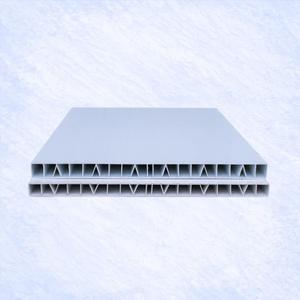 Équipement agricole confortable et facile à nettoyer de haute qualité Panneau en PVC Clôture en PVC - Product Image 1