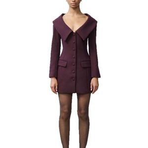 เดรสเบลเซอร์ทรงเอเข้ารูปสำหรับผู้หญิง คอวี กระดุมแถวเดียว ผ้าเนื้อดี ระบายอากาศได้ดี สไตล์ฝรั่งเศส ODM - Product Image 1