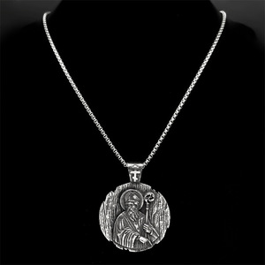 Europäische und Amerikanische Retro-Halskette mit Papst-Weisheits-Sage-Erzbischof-Anhänger aus Titanstahl, Herren-Edelstahlkette - Product Image 2