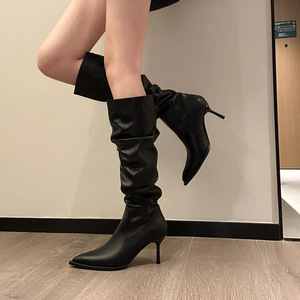 Botas de tacón alto para mujer, estilo western, lisas, sin cordones, hasta la rodilla, con punta abierta y parte superior plisada - Product Image 2