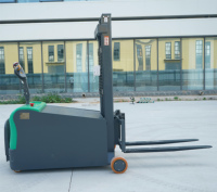 Chariot élévateur électrique sans jambe ZHONGLI professionnel de 1 tonne, transpalette électrique contrepoids, petit transpalette électrique à vendre