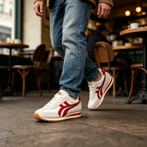 Chaussures de course rétro pour hommes, entièrement blanches, avec logo personnalisé, en maille et <span class=keywords><strong>cuir</strong></span> respirant, plateforme multicouche et semelle à crampons - Product Image 4