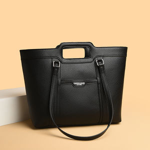 กระเป๋าโท้ทวัสดุ PU ทันสมัยและทนทาน ออกแบบด้วยลวดลายเรขาคณิต เหมาะสำหรับการใช้งานประจำวัน.2153 - Product Image 2