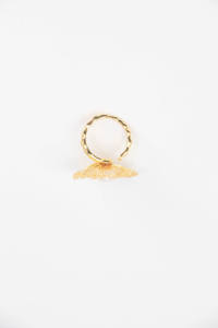 Pulsera de Hoja con Perlas Naturales de Agua Dulce y Detalles Metálicos, Clásica Dorada Coreana, Joyería de Lujo Unisex, Regalo de Moda - Product Image 6