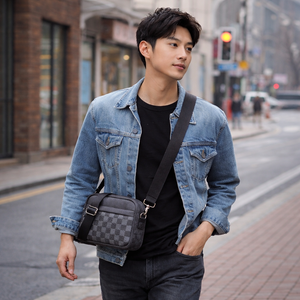 Bolso Cruzado para Hombre, de Cuero PU, Moderno, Multifuncional, con Diseño Geométrico a Cuadros, Resistente al Agua, Duradero, Grande, para Verano - Product Image 5