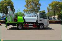 Camion anti-poussière 3cbm 4x2 avec canon à brouillard de 30m pour le nettoyage des rues communautaires