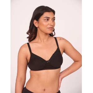 Soutien-gorge T-shirt élégant légèrement rembourré avec dentelle pour femme, doux, sans couture, pour usage quotidien, couvrance totale, lingerie tendance - Product Image 6