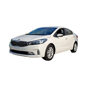 Voitures d'<span class=keywords><strong>occasion</strong></span> <span class=keywords><strong>Kia</strong></span> K3 2016 1.6L <span class=keywords><strong>automatique</strong></span> berline d'<span class=keywords><strong>occasion</strong></span> 4 portes essence 5 places pneus R16 boîte de vitesses <span class=keywords><strong>automatique</strong></span> à commande manuelle conduite à gauche - Product Image 1