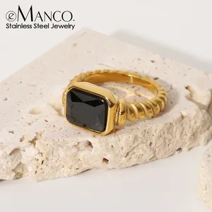 EMANCO Anello Classico Geometrico in Acciaio Inossidabile Placcato Oro, Impermeabile, Anallergico, Inossidabile nel Colore, Gioiello Unisex 2025 - Product Image 1