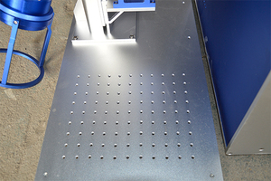 31% de réduction Meilleur prix 2025 Machine de marquage portable 30W / 50W Machine de découpe laser pour métal et non-métal - Product Image 5