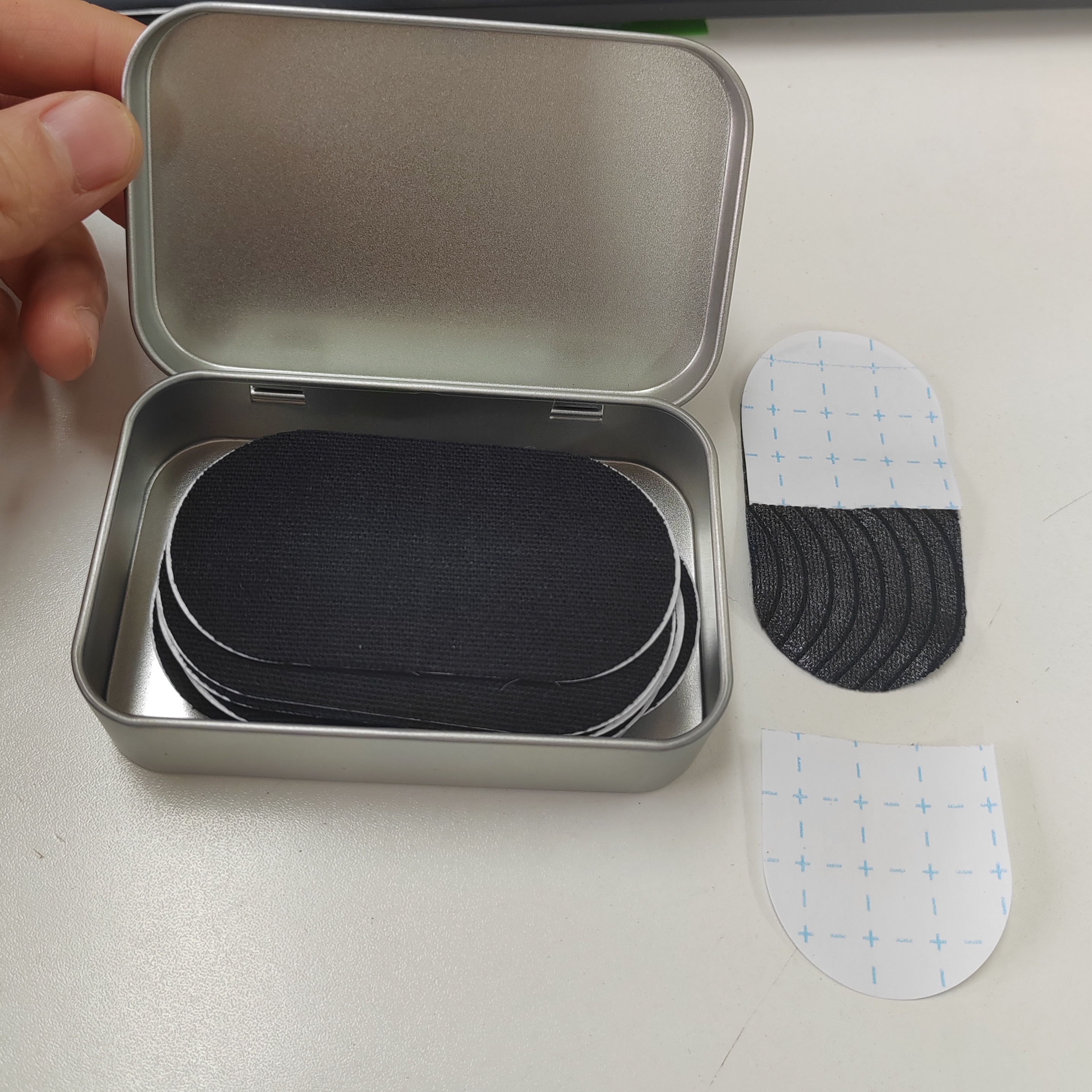 Лента для рта, 30 полосок в одной жестяной коробке