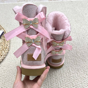 Bottes de neige pour femmes en cuir de vachette de haute qualité, vente en gros, mode automne/hiver, chaudes, avec strass, nœud et logo - Product Image 2