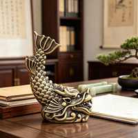 Statue de poisson en laiton antique, figurine de carpe dragon mythique chinoise vintage, décoration de table à thé en métal, objet de collection, cadeau artisanal