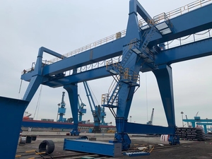 Grue portique à double poutre sur mesure, capacité 100 tonnes, avec service de dessin OEM - Product Image 6