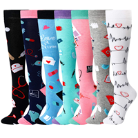 Chaussettes de compression colorées pour femmes, en polyester et coton, pour le sport, les médecins et les infirmières