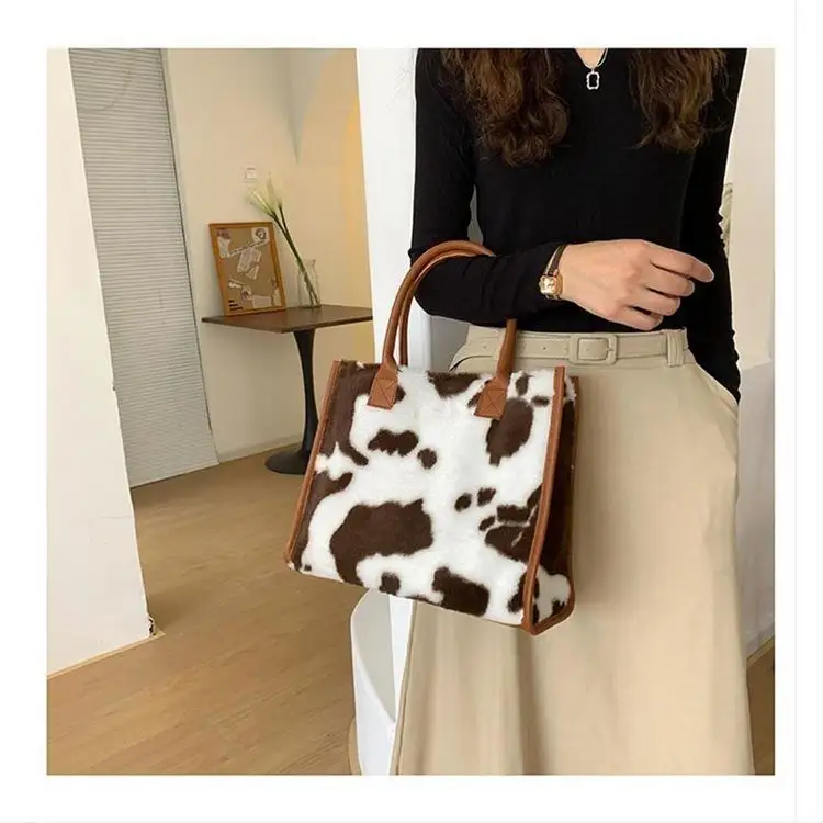 L0774 2023 Nouveaux sacs à poignée supérieure Sacs Rétro Vache Imprimé Léopard Cuir Pu Peluche Design Automne Hiver Petits Sacs à Main pour Femmes Pas Cher