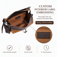 Tas Selempang Kulit Suede Boston Custom MOQ Rendah Warna Cokelat Karamel Dua Warna dengan Ritsleting, Grosir Tas Selempang OEM ODM Pabrik