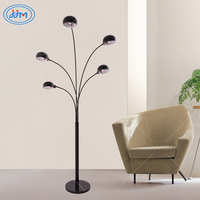 Lampe sur pied moderne et simple pour la maison, la chambre ou le bureau, avec corps en acier inoxydable et base en marbre