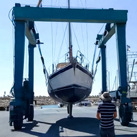 Portique de grue de yacht de levage de voyage marin Palan mobile de bateau de 500 tonnes Capacité de chargement nominale de plusieurs tonnes