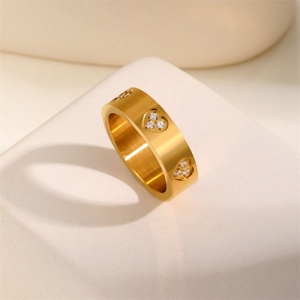 Fashion 18k Gold Plated Jewelry Non-tarnish Heart Engraved Zircon <b>Finger</b> <b>Rings</b> for Women - Product Image 3