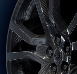 Cubos de rueda de fibra de carbono personalizables para Range Rover Sport SV Edition Two Factory Venta caliente - Product Image 1