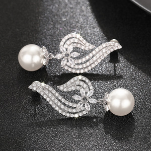 Boucles d'oreilles florales en perles avec ailes d'ange, ornements élégants pour dîner, cadeaux pour femmes - Product Image 5