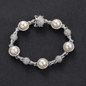 قلادة مصنوعة يدويًا من اللؤلؤ المرصع بالكريستال مع سلسلة للرجال والنساء - Product Image 1