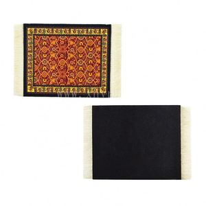 Sous-verres antidérapants écologiques pour tapis avec base en caoutchouc, en tissu non tissé, divers motifs - Product Image 1