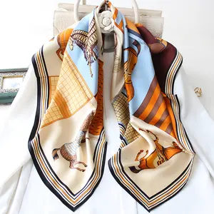 أوشحة حريرية مربعة كلاسيكية جميلة دوقة تشارميوز 90*90 حصان مطبوع حسب الطلب للنساء هدايا ديكورية للسيدات - Product Image 1